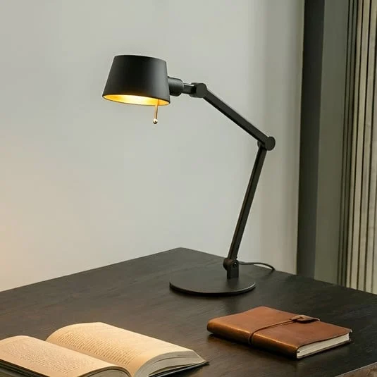 Lámpara de mesa Lucande Silka, 93 cm, negra, regulable, E27