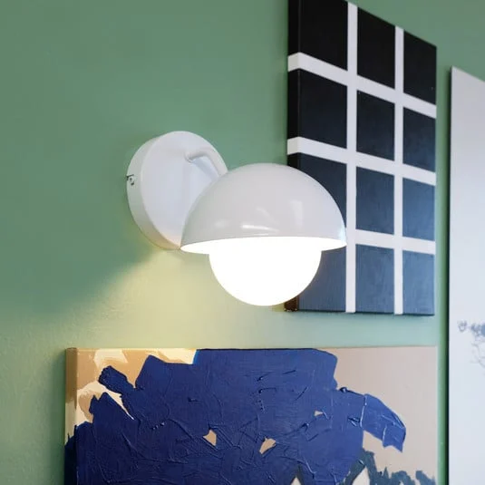 Aplique de pared Dyberg Larsen Rose blanco brillante