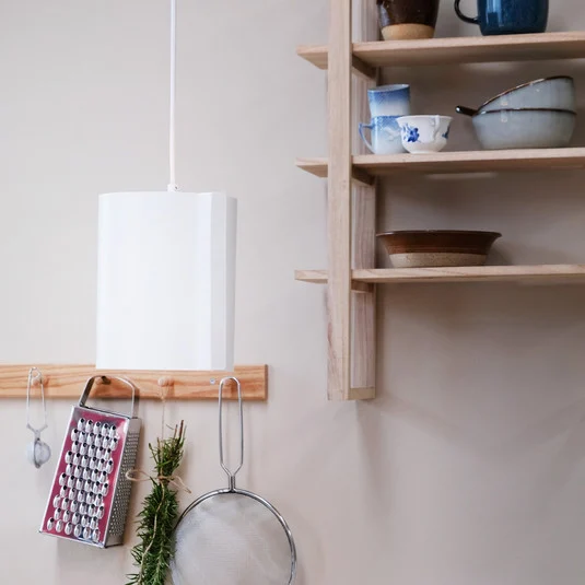 Lámpara colgante Dyberg Larsen Wum Ø 18,5 cm blanca