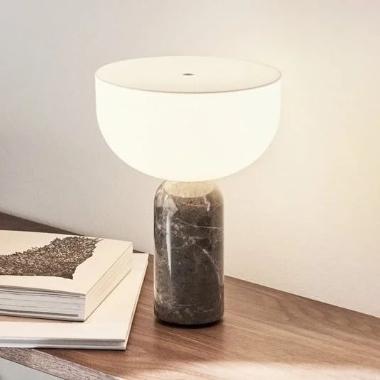 New Works Kizu lámpara de mesa recargable Gris du Marais