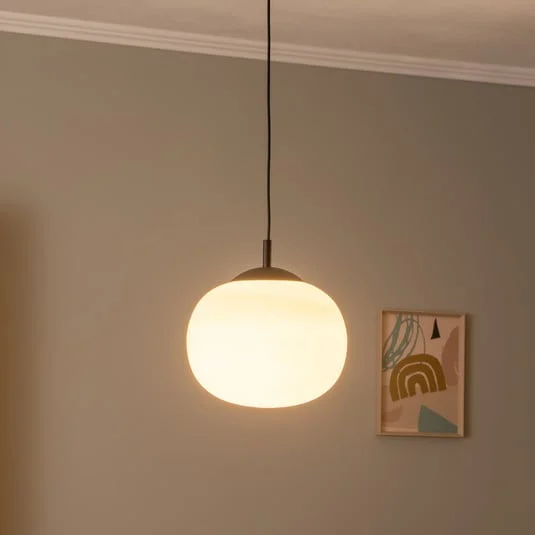Lámpara colgante Vibe, cristal blanco opalino, Ø 30 cm