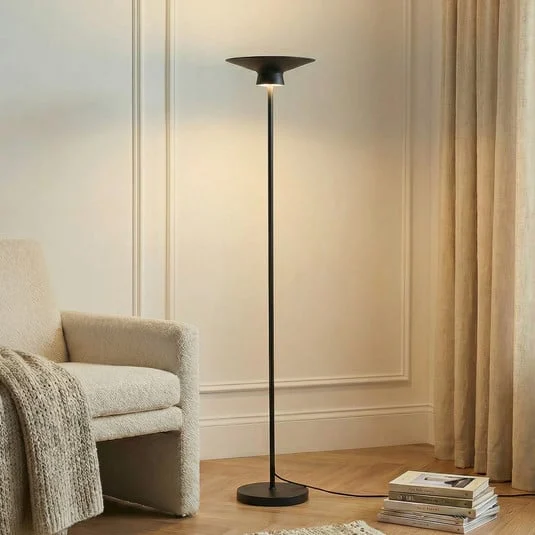 Lindby Lámpara de pie LED Norvind, negro, metal, 1 luz