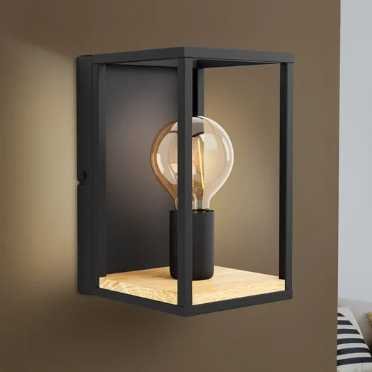 Aplique de pared Libertad, ancho 14 cm, negro/madera, acero