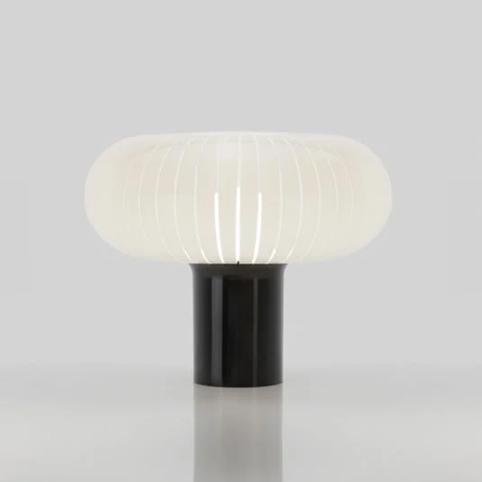 Lámpara de mesa Kartell Teresa, negro/blanco, Ø 50 cm, PMMA