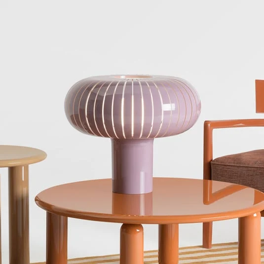 Lámpara de mesa Kartell Teresa Special Edition, malva, Ø50 cm