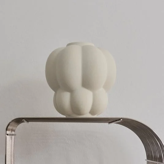 AYTM Jarrón Uva, cerámica, blanco, Ø 20 cm, forma de uva