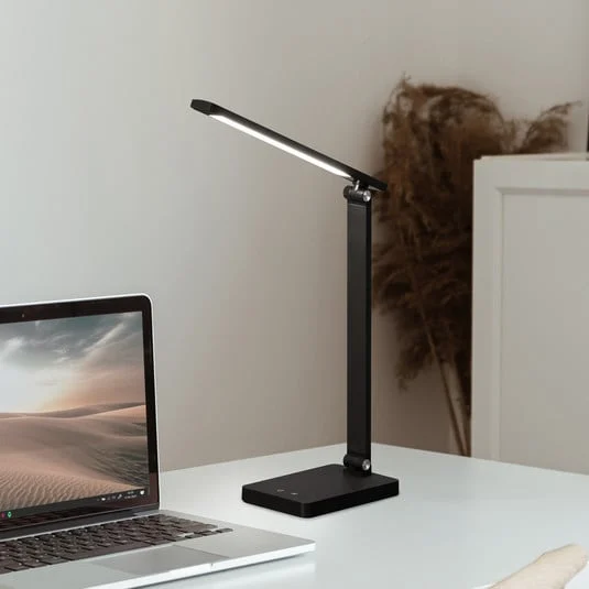 Lámpara LED recargable de sobremesa Ole, negra, con sensor, atenuable, CCT