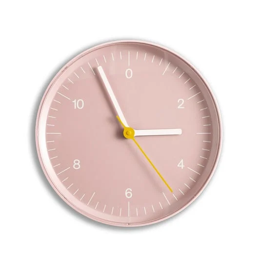 Reloj de pared rosa de plástico Ø 26 cm - HAY