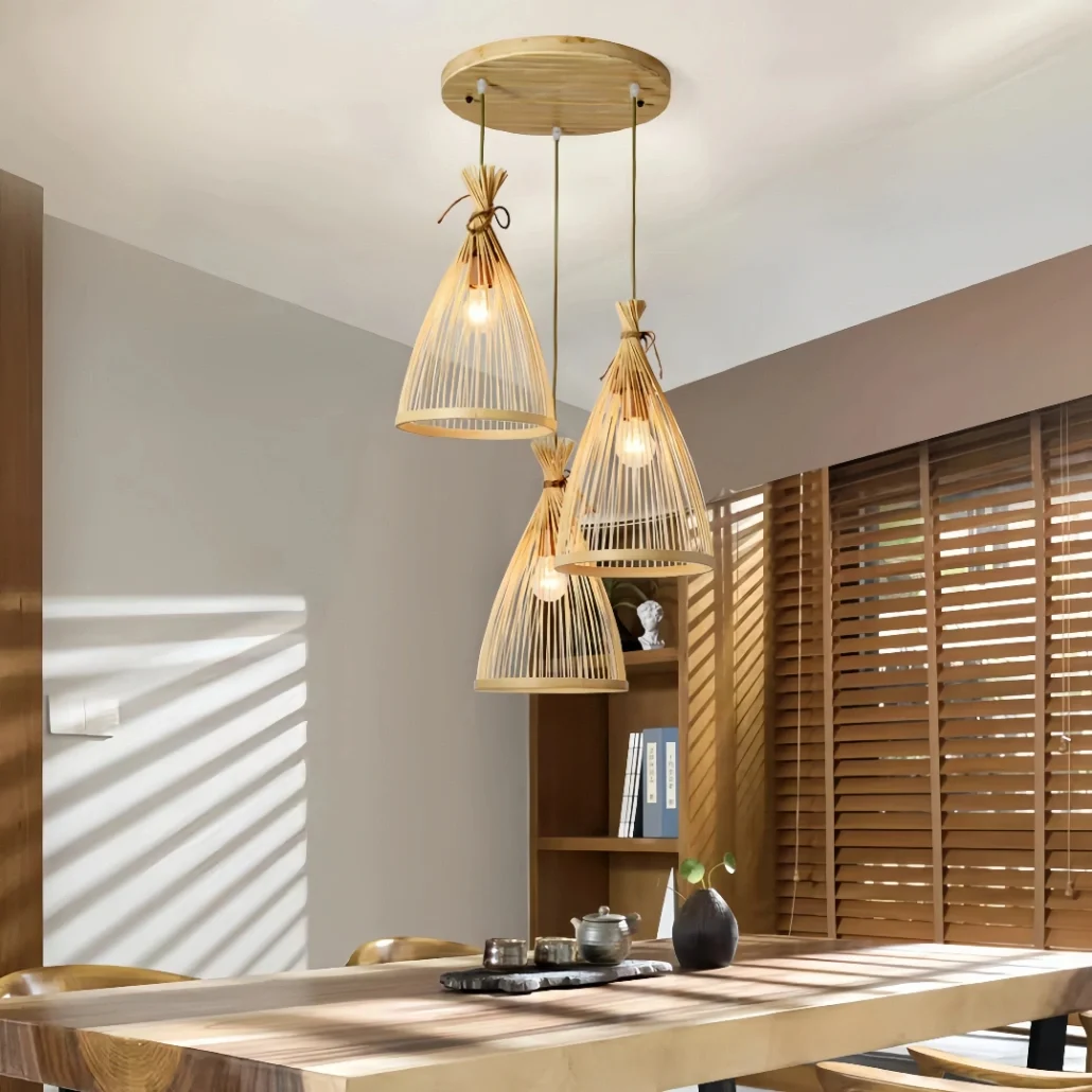 Lámpara Colgante de Rattan de Tres Luces Estilo Chino para Comedor