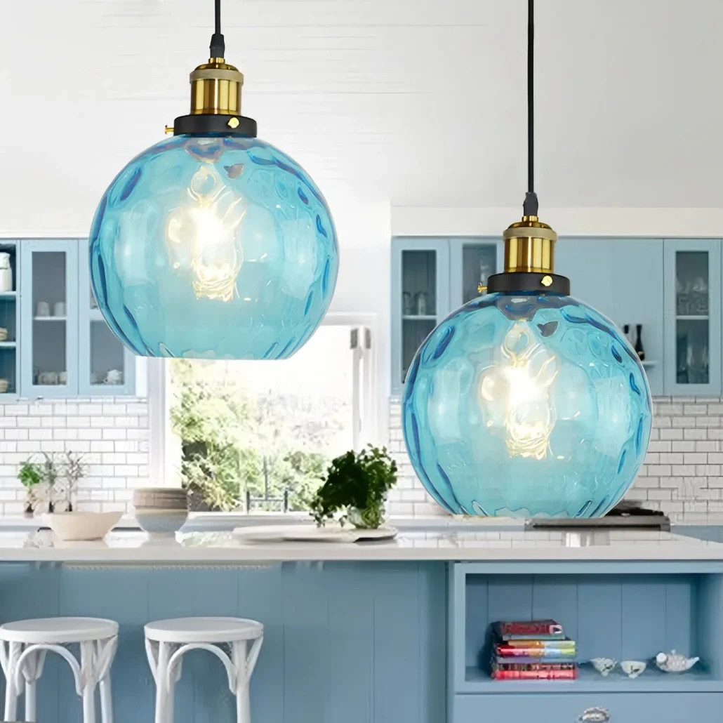 Lámpara colgante bola de cristal LED azul regulable en altura para comedor