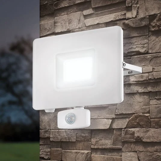 Foco de exterior LED Faedo 3, sensor, blanco, 50W