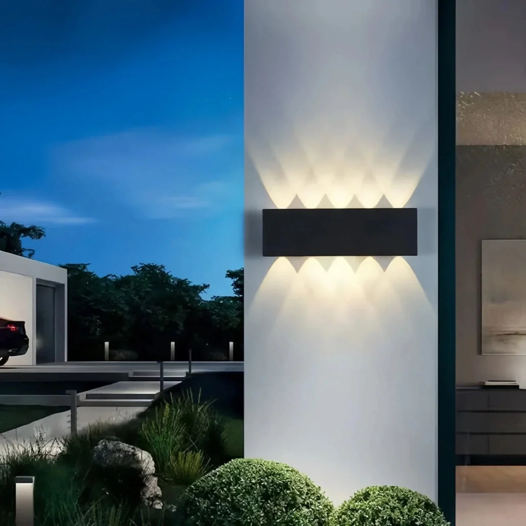 Aplique exterior luz arriba y abajo LED moderno IP65 para jardín