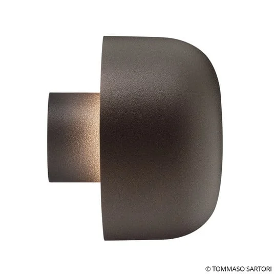 FLOS Bellhop aplique exterior 4.000K marrón oscuro