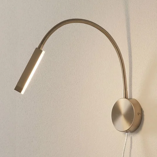 Aplique LED Raik fácilmente atenuable con enchufe