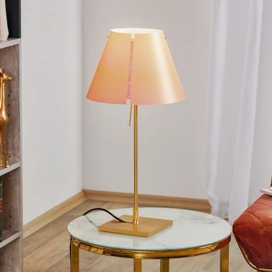 Luceplan Costanzina lámpara de mesa latón rosa