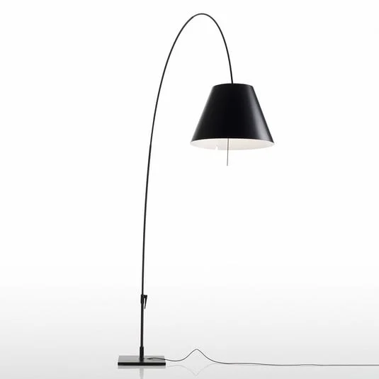 Lámpara arqueada Luceplan Lady Costanza, negra, atenuable