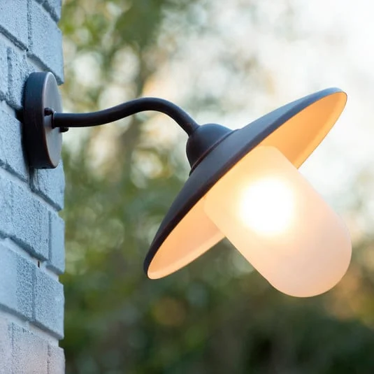Aplique de exterior Aruba, Ø 30 cm, marrón rojizo