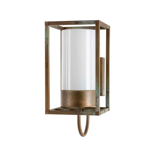 Aplique de exterior Cubic³ 3362 latón/opalino