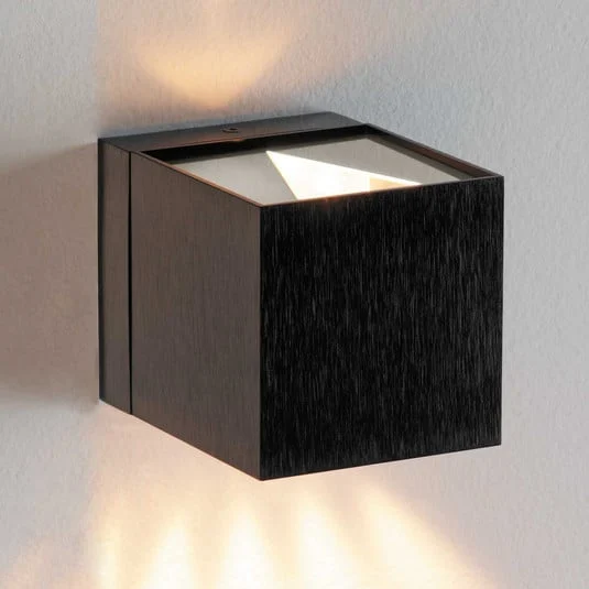 Aplique Dau con forma de cubo up-down, negro