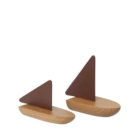 Opty Boat Escultura, juego de 2, nogal oscuro/roble - ferm LIVING