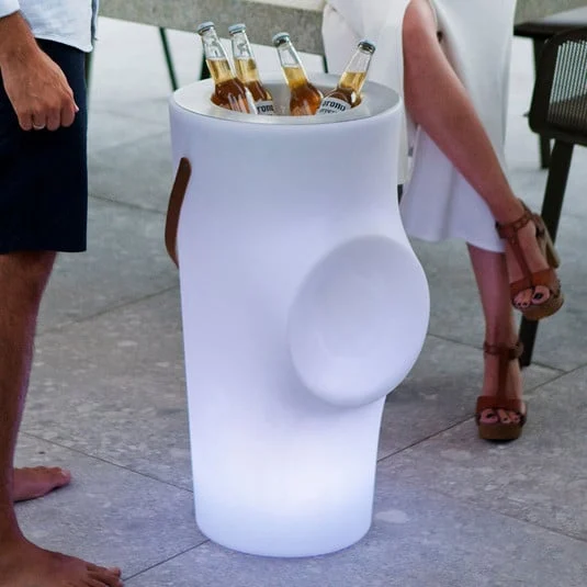 Enfriador de botellas Woody de Newgarden con altavoz