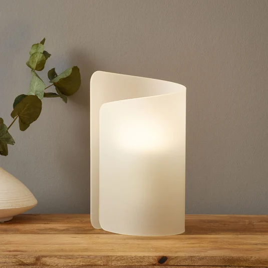 Lámpara de mesa Papiro, satinada