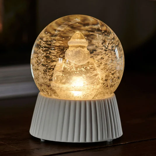 Bola de nieve LED Santa con efecto nevado
