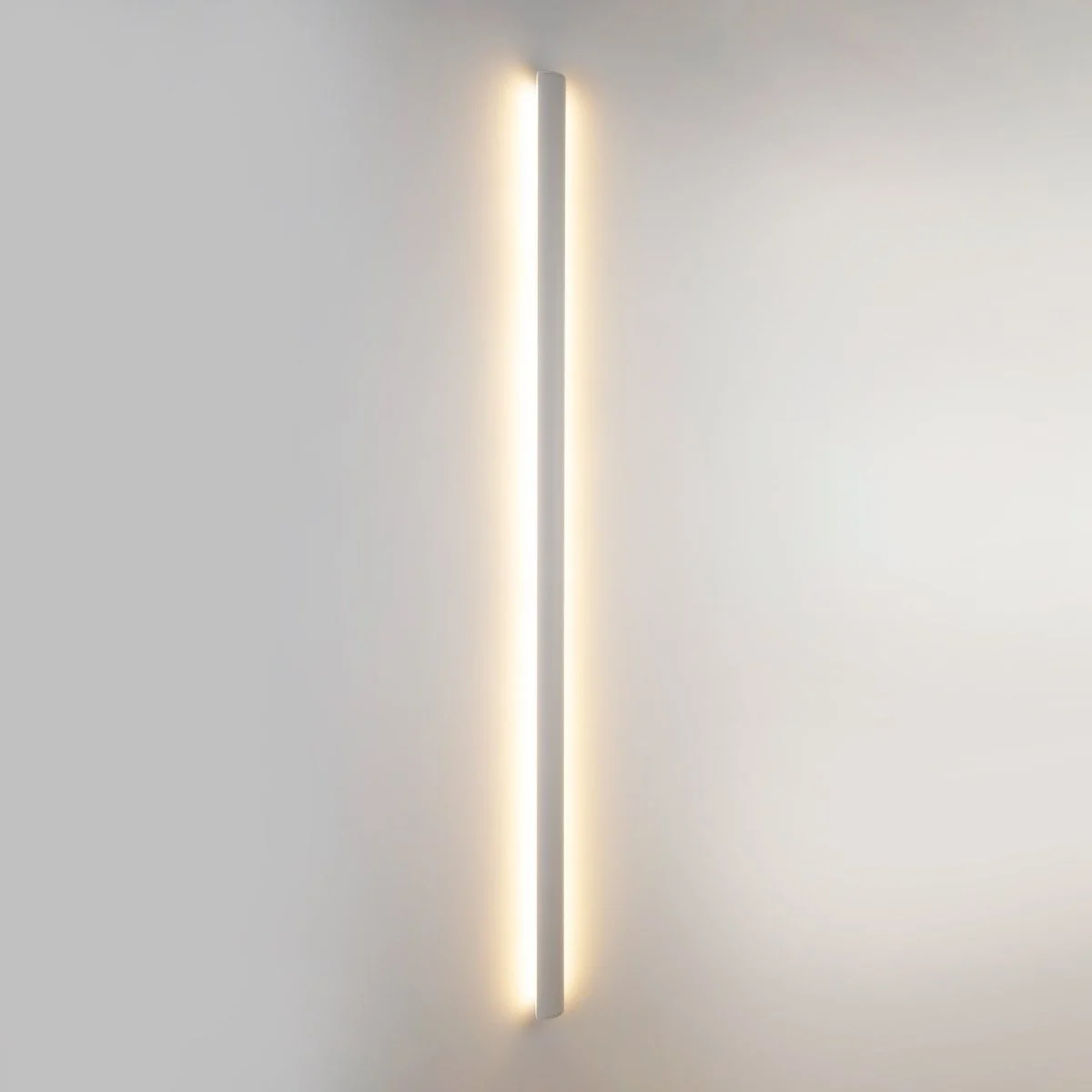 Aplique de pared interior/exterior - 36W - 2700K - 1800mm - IP65