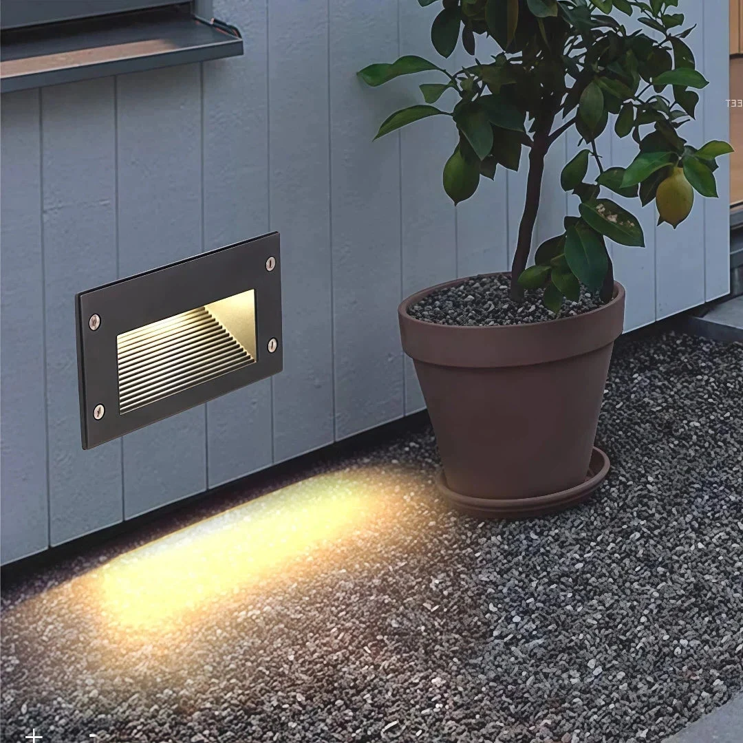 Aplique empotrado de pared LED moderno negro IP65 para paso exterior