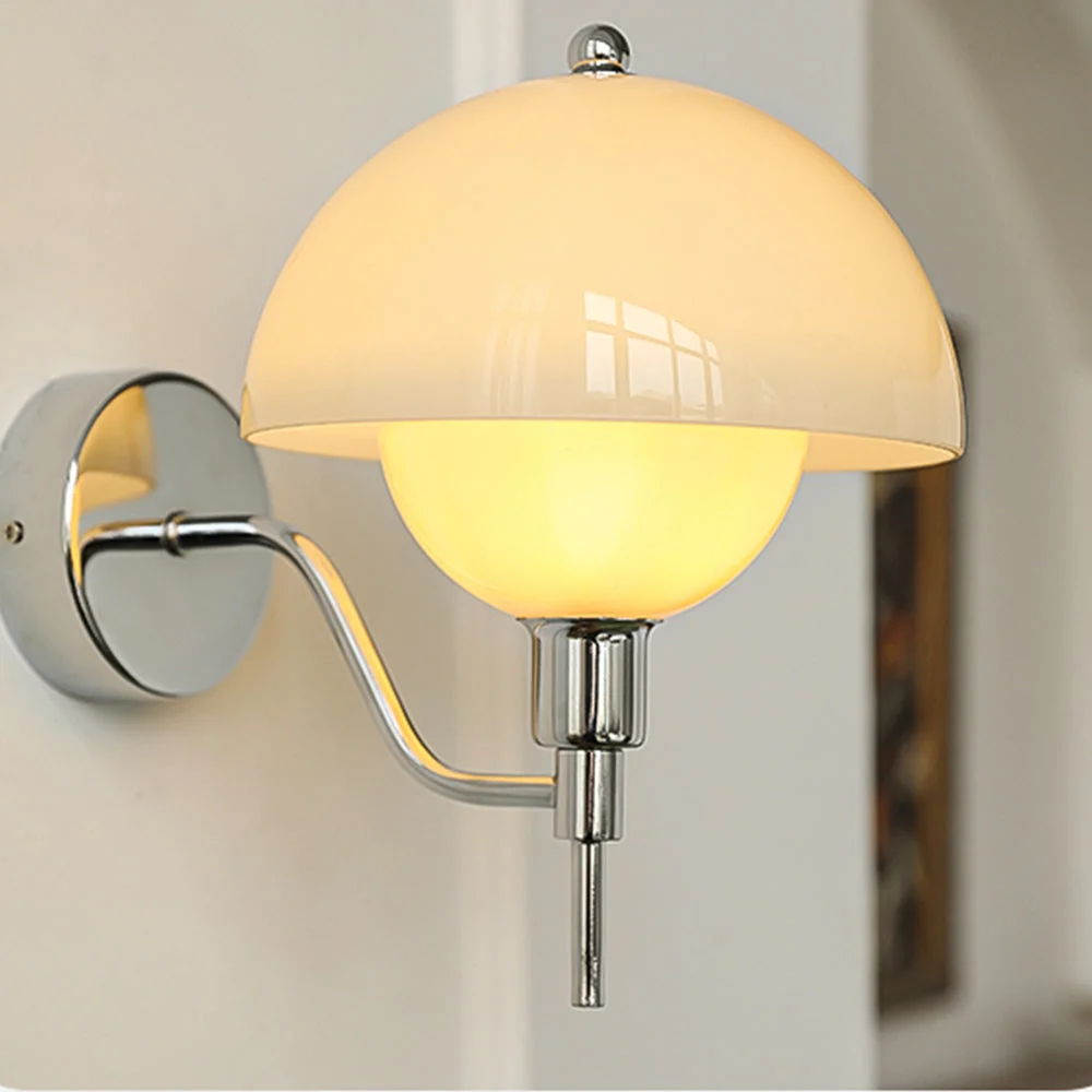 Halira - Aplique de Pared Inspirado en Hongos con Luz Cálida y Diseño Elegante para Dormitorio, Pasillos y Fluros - Vidrio Crema 20cm