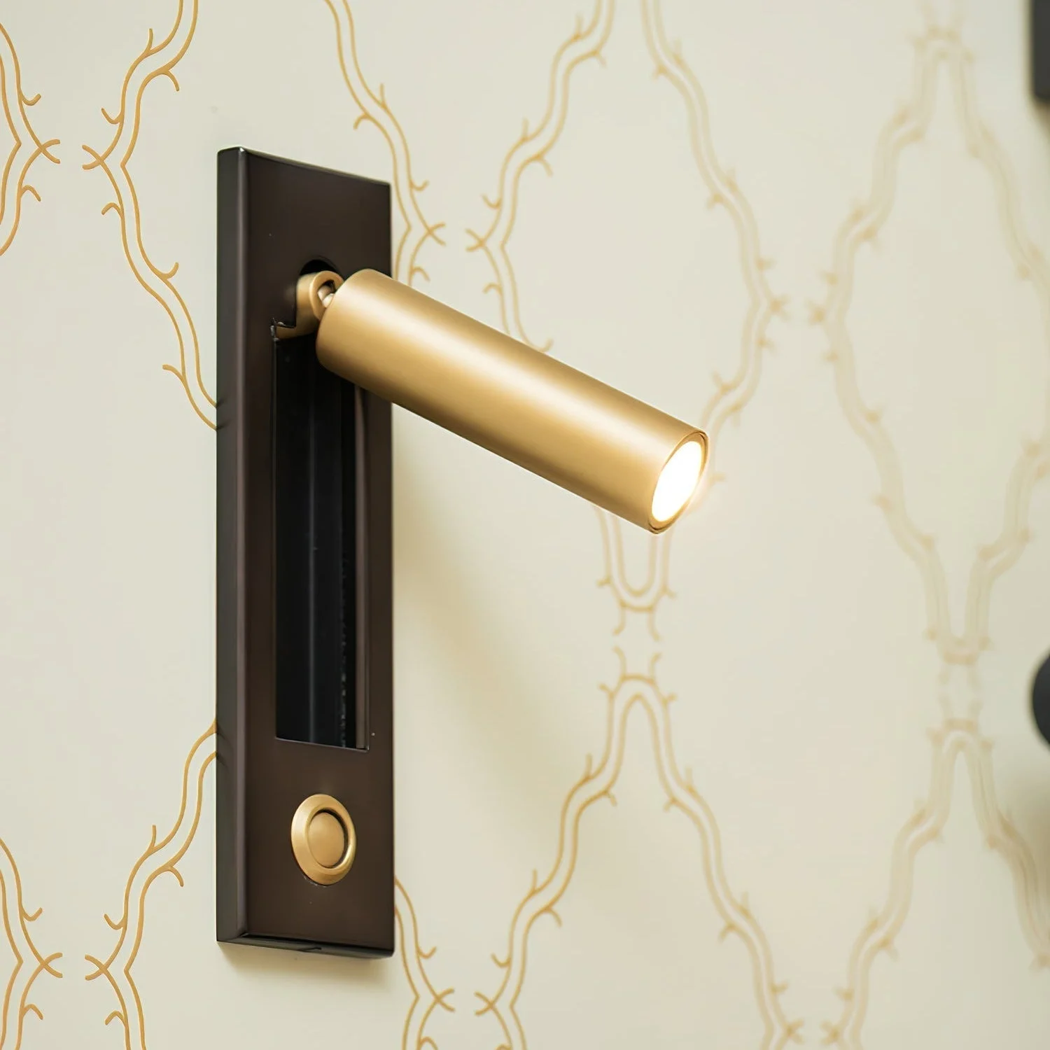 Veluni - Aplique de Pared LED Integrado para Dormitorio - Iluminación Moderna y Funcional - Acabado en Aluminio y Metal, Tamaño Compacto