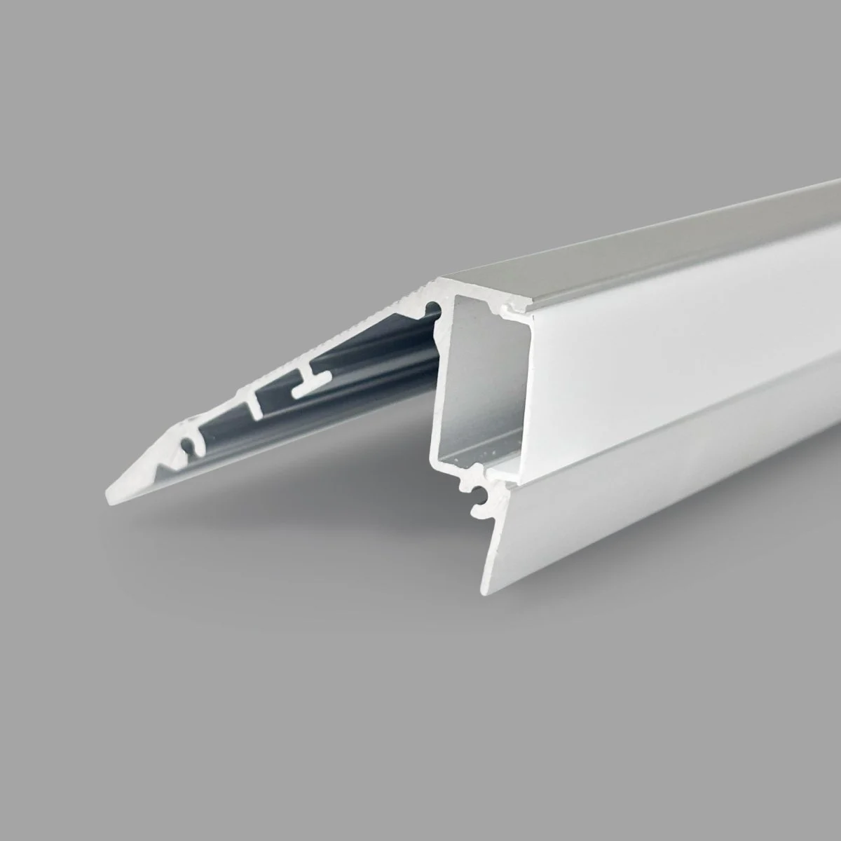 Perfil tira LED para escaleras - 54mm - Con difusor - 2 metros - 1mm - 360g/m