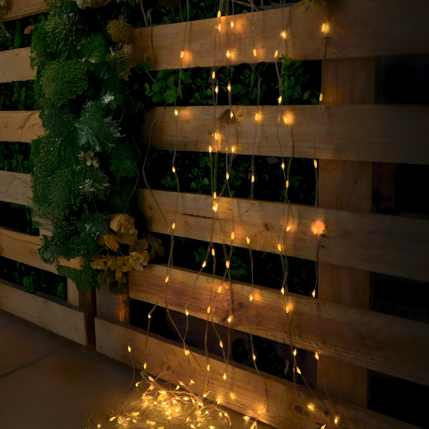 Cortina de Guirnalda Exterior LED con USB 2700K (3X3 Metros)