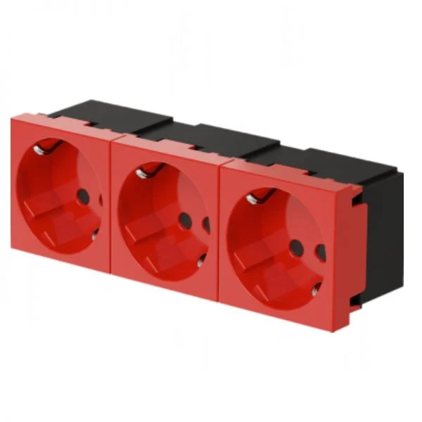 Enchufe Schuko Triple 16A/250V 2P+T Formato 45×45 Rojo