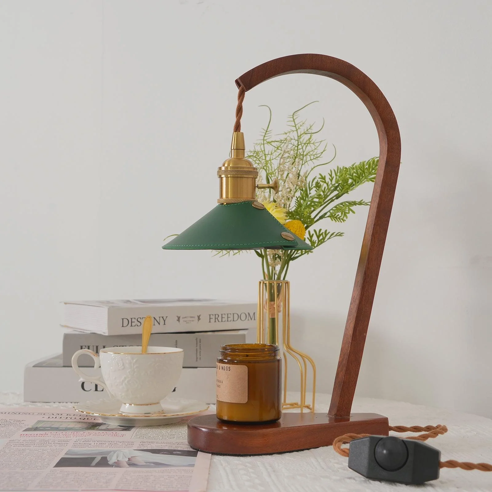Vuril - Lámpara Calentadora de Velas con Diseño Elegante y Base de Madera Sólida – Ideal para Difusión de Aroma Interior