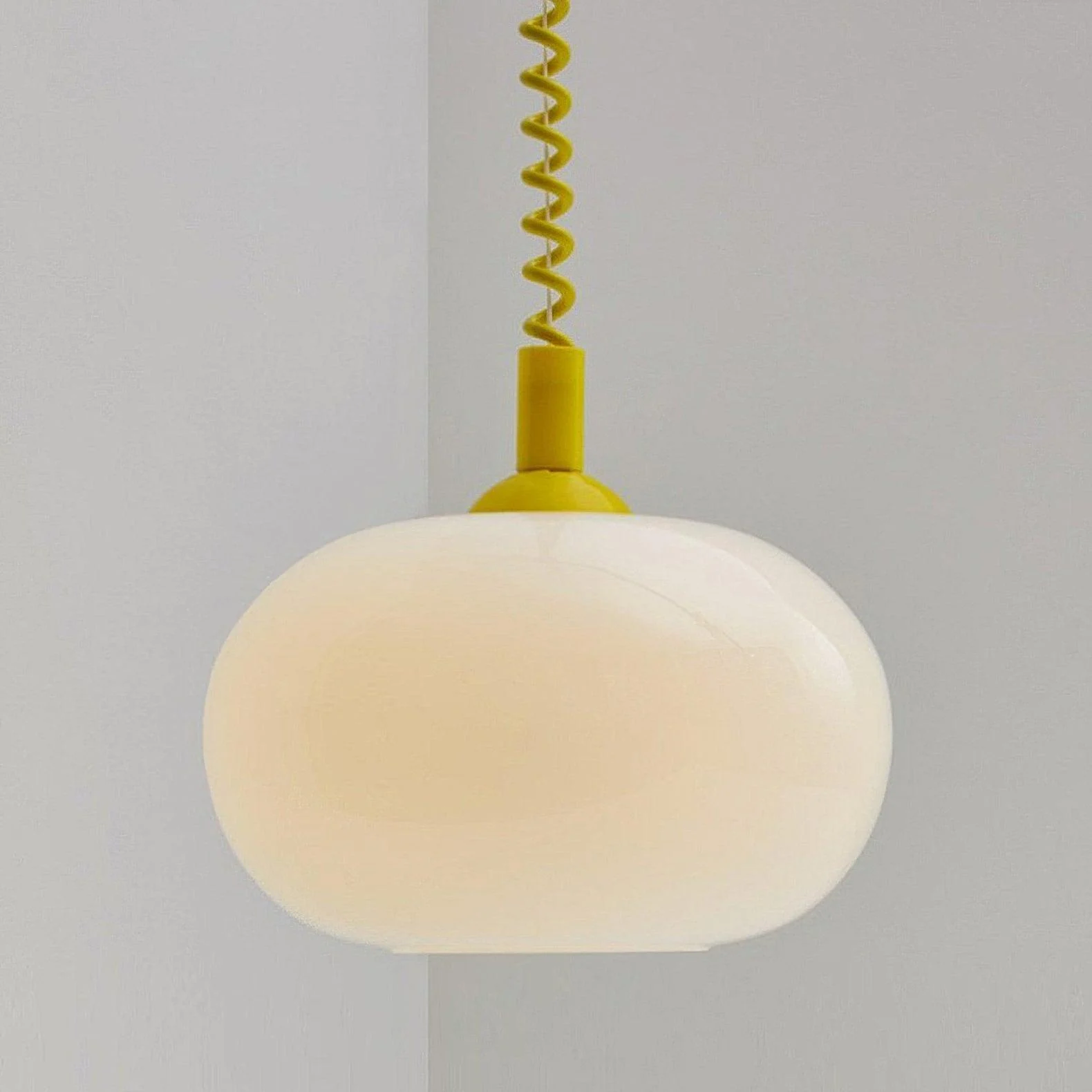 Luina - Lámpara Colgante Macaron de Metal y Vidrio – Diseño Colorido y Elegante
