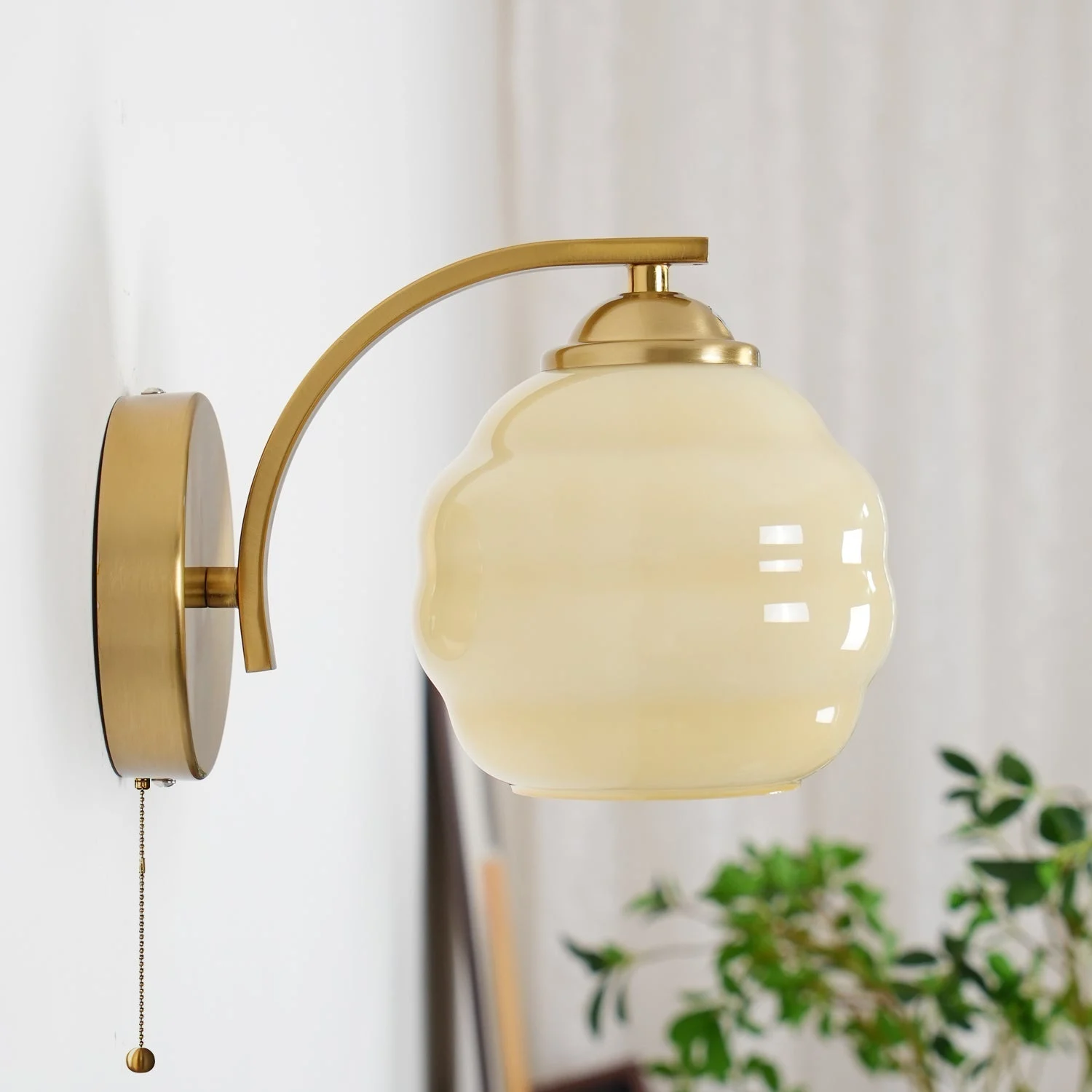 Clarya - Lámpara de Pared Art Deco en Oro o Cromo - Aplique de Pared Vintage con Diseño Elegante y Compatible con Bombillas LED