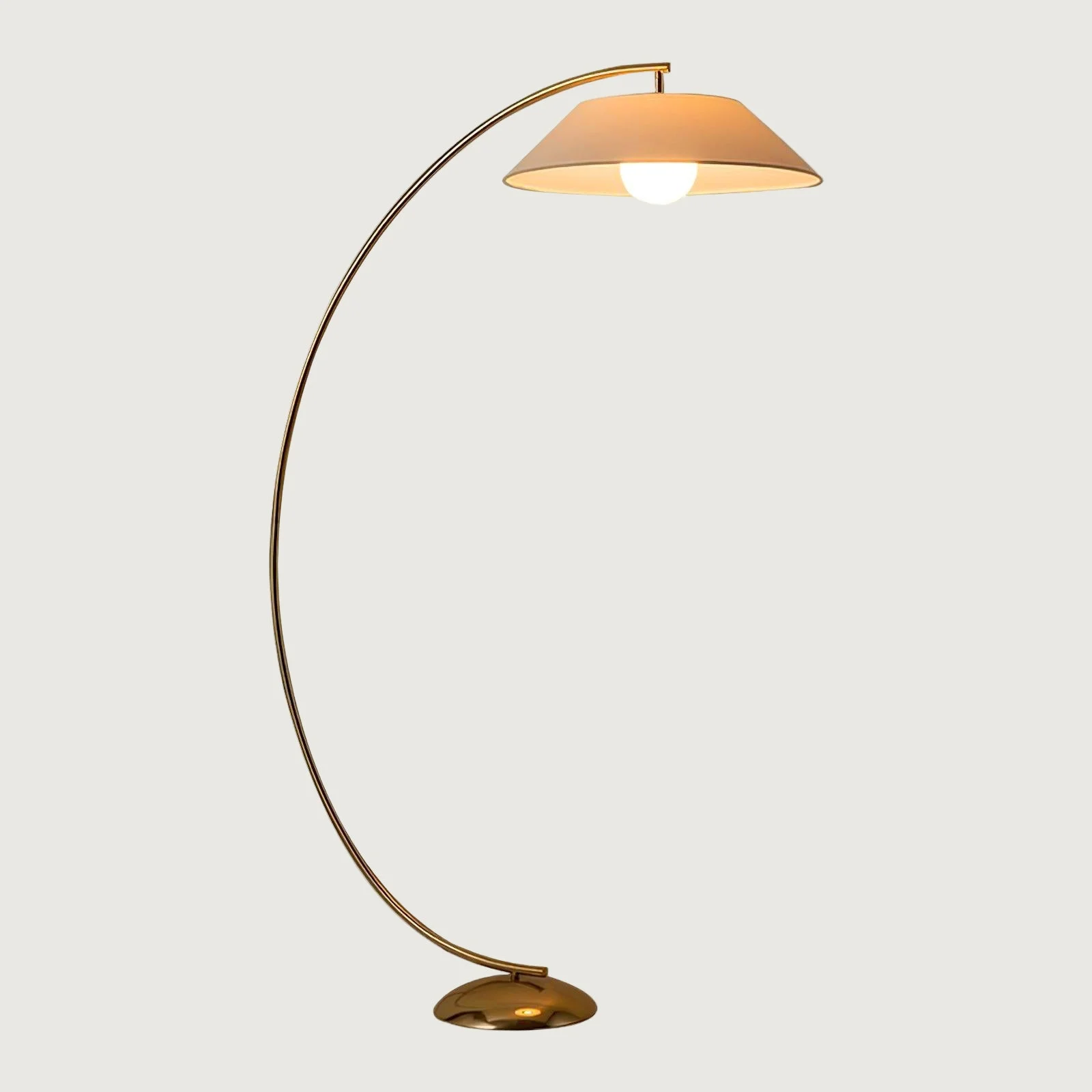 Cynor - Lámpara de Pie con Pantalla de Lino Blanca y Acabado Dorado – Ideal para Interiores Modernos y Tradicionales