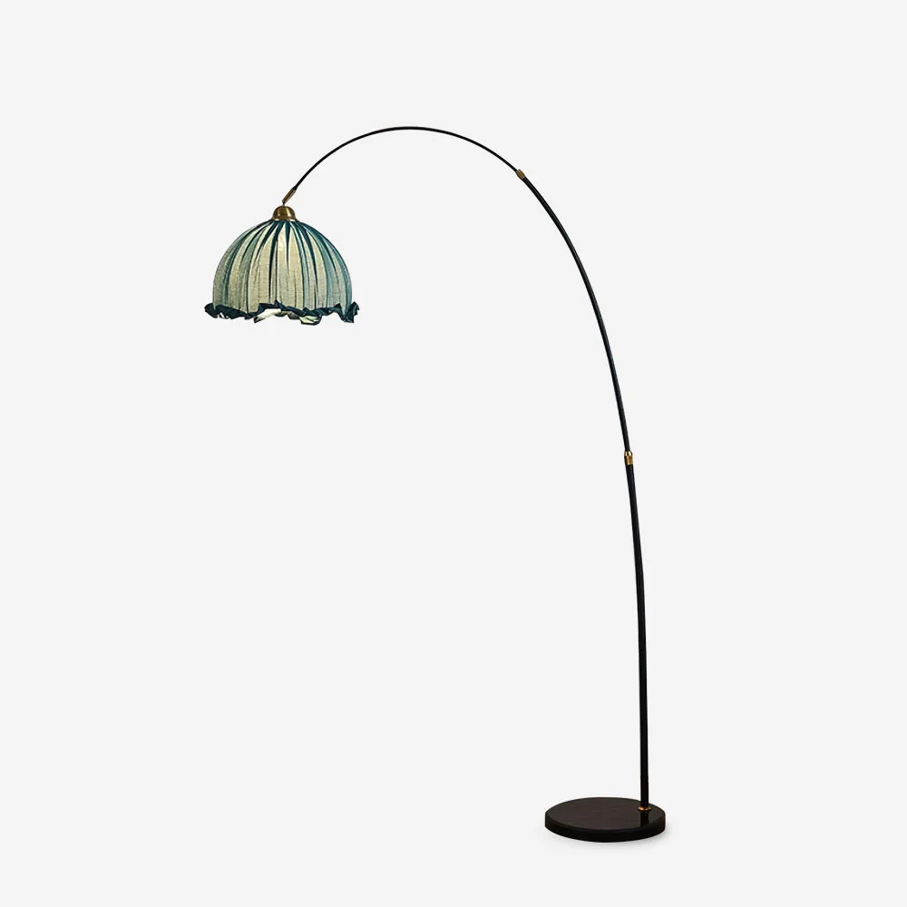 Silra - Lámpara de Pie con Pantalla de Tela y Base de Metal – Diseño Escultural y Elegante