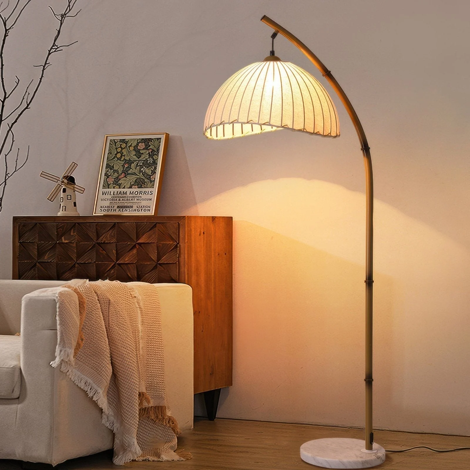 Vuran - Lámpara de Suelo de Bambú Cultural con Pantalla de Tela – Iluminación Natural y Relajante