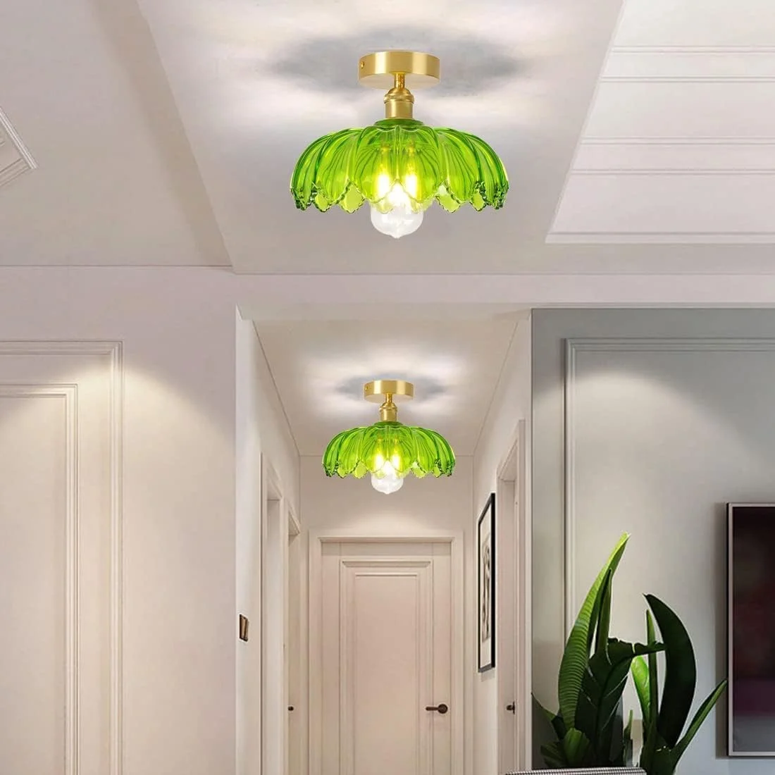 Lioris - Lámpara de Techo Semi-Flush de Vidrio Verde Minimalista para Interiores Modernos