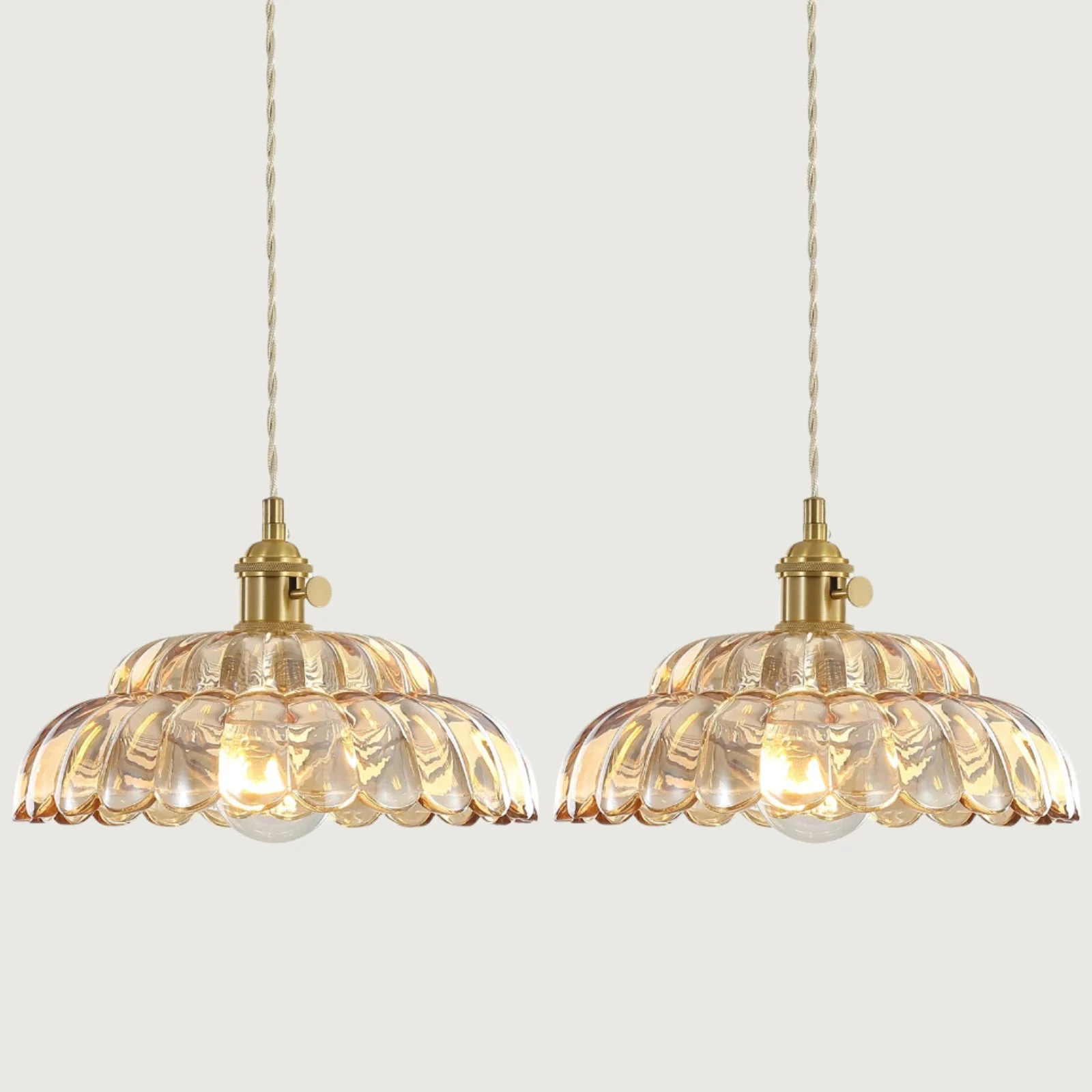 Anora - Lámparas Colgantes de Vidrio y Cobre Modernas para Iluminar Espacios