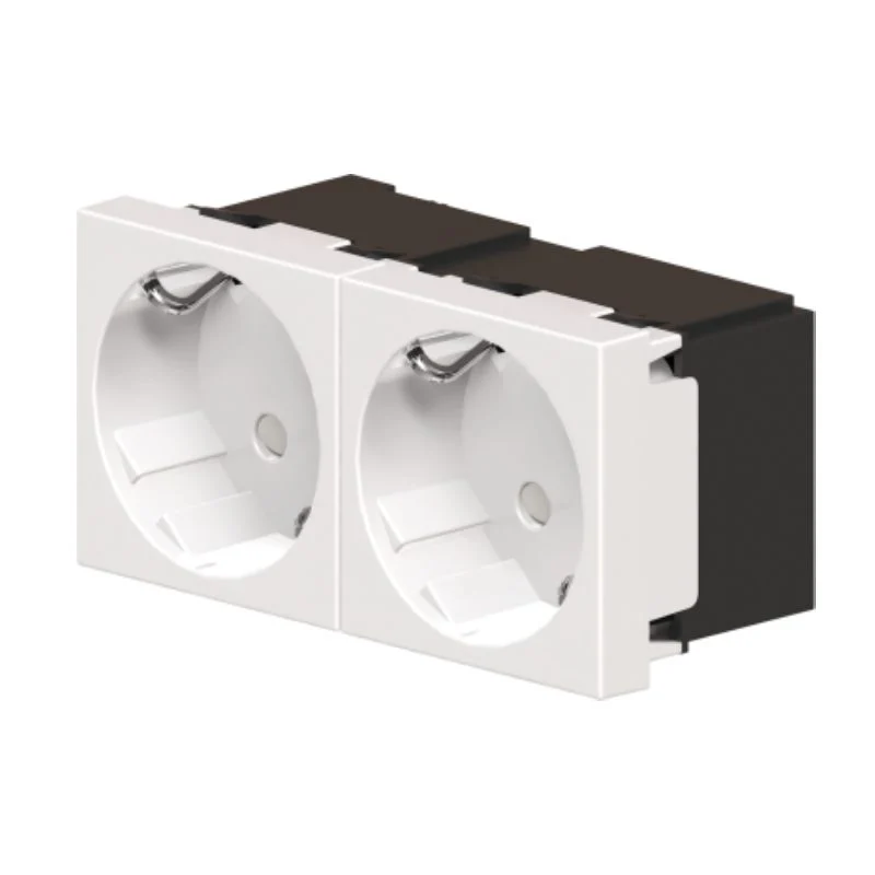 Enchufe Schuko Doble 16A/250V 2P+T Formato 45×45 Blanco