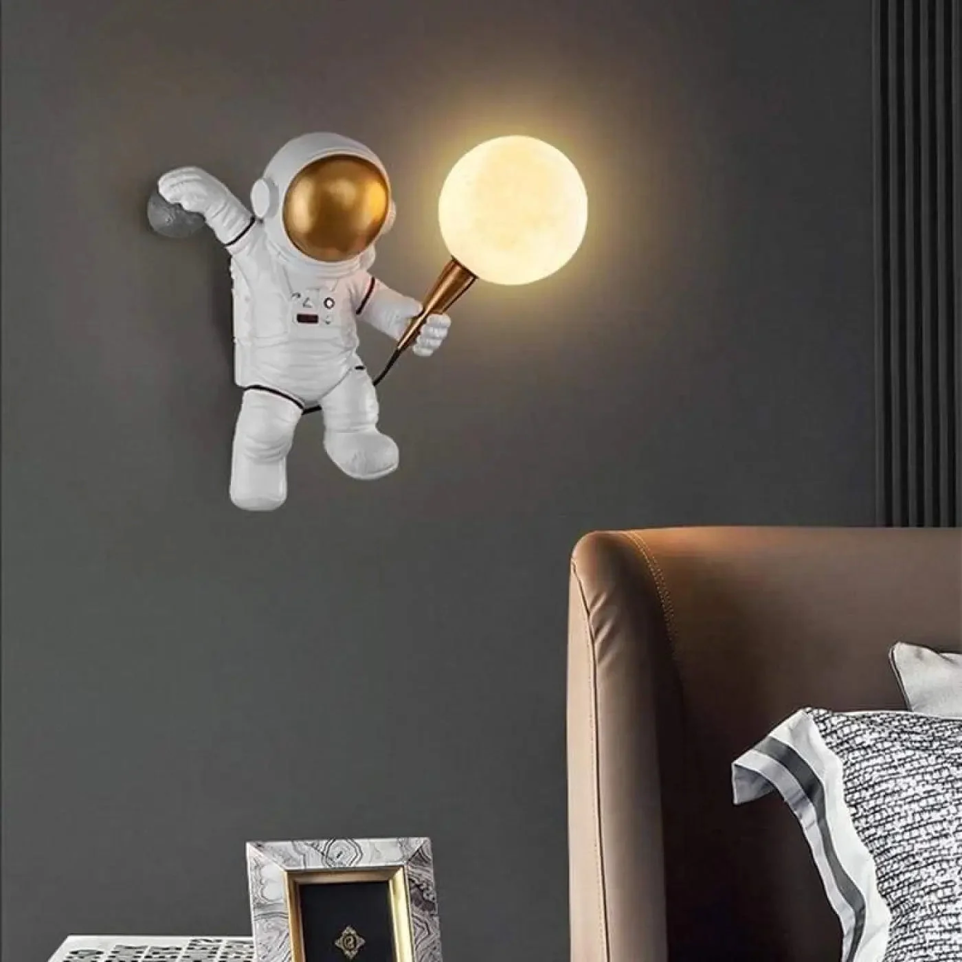 Aplicación de Pared | ASTRONAUTA