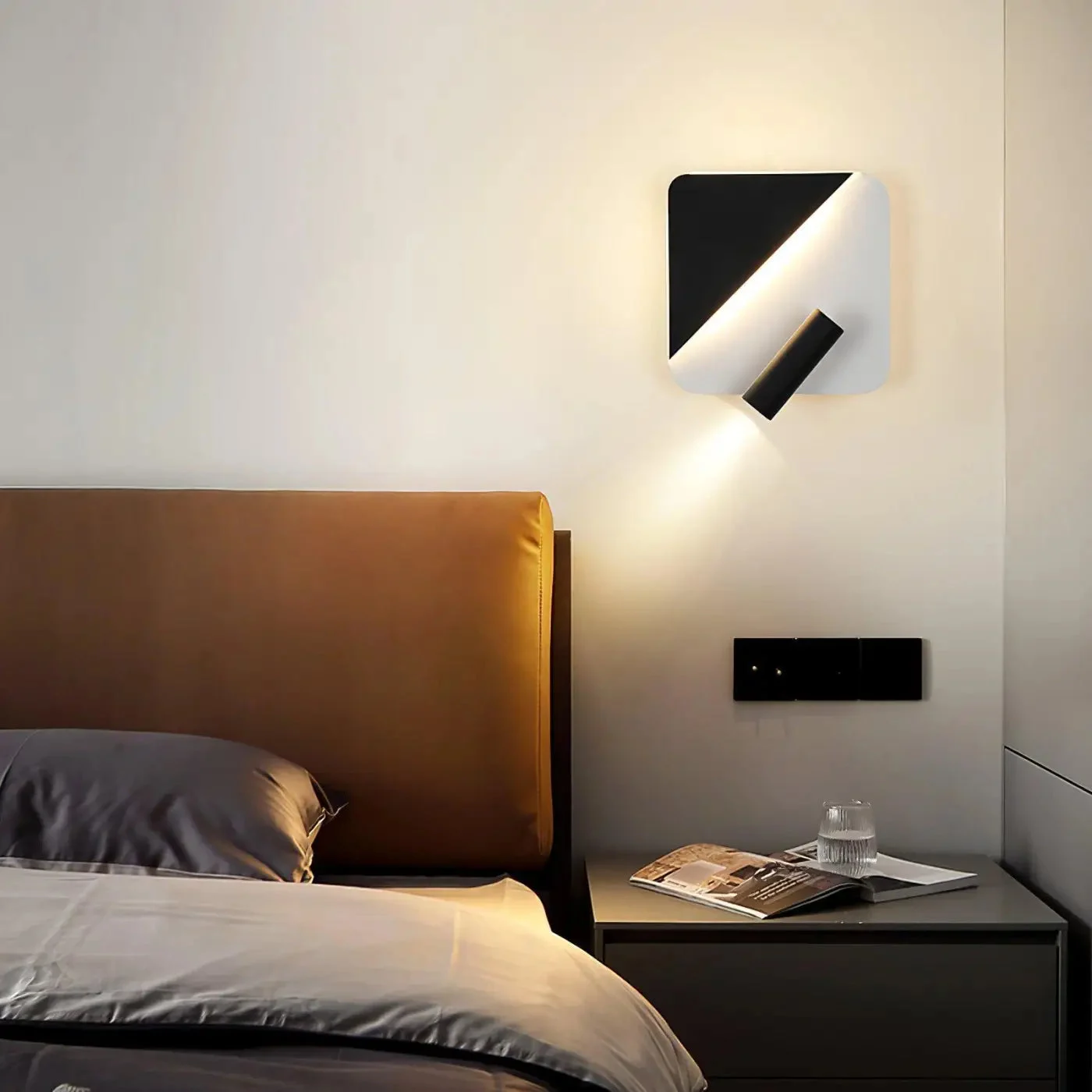 Aplicación de pared | KNEELAND