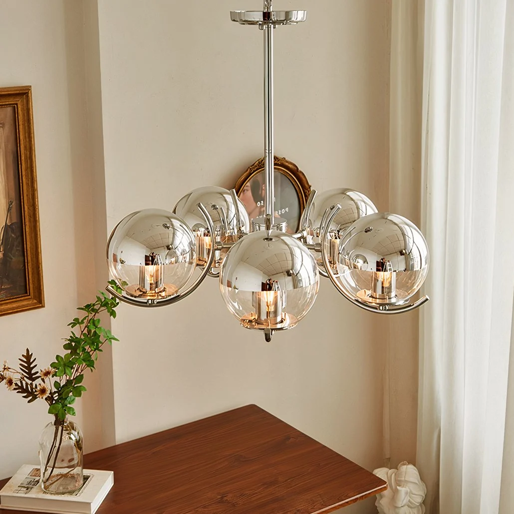 Lámpara araña de bolas de cristal LED moderna plateada para salón