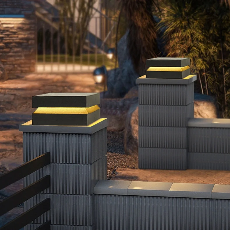 Lámpara de sobremuro solar exterior negra IP65 para jardín