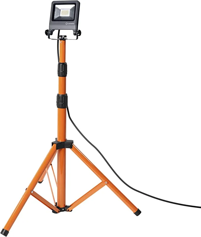 Foco Proyector 1X20W con Trípode Telescópico  LEDVANCE-OSRAM TRIPOD 170cm  85lm/W IP65 1700LM