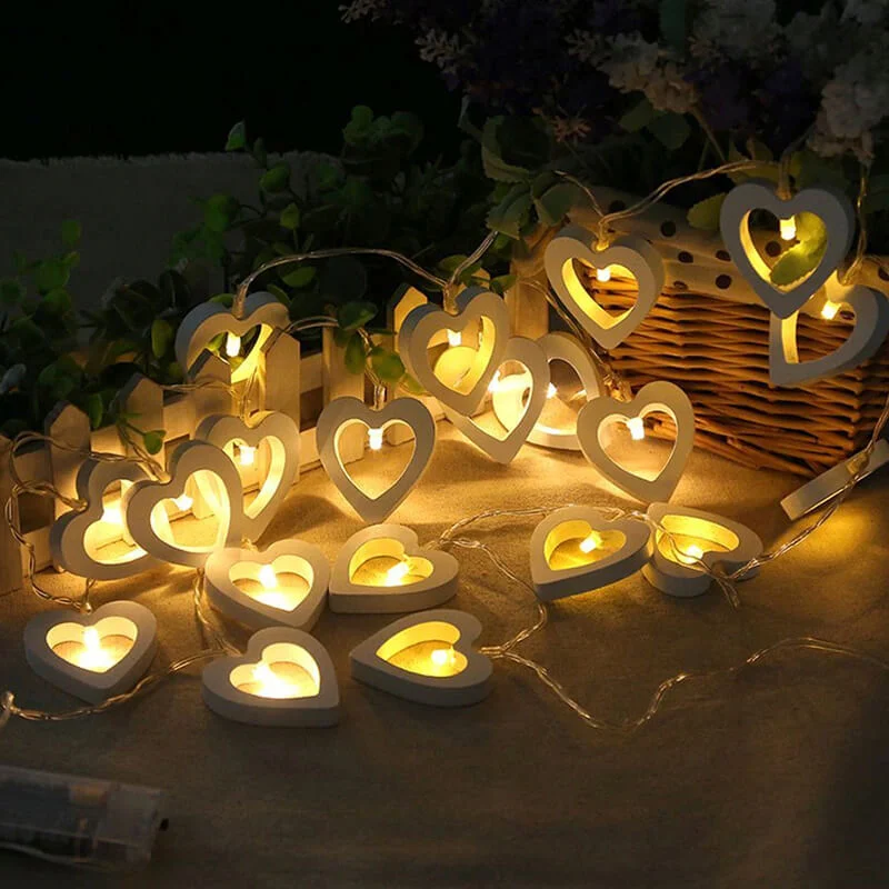 Guirnalda LED de Corazones de Madera Cable Transparente 0.6W 10LEDs IP20 2xAA (1.5 Metros)
