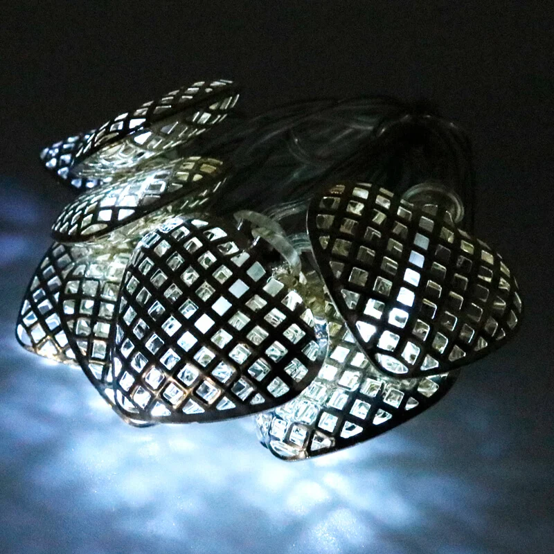 Guirnalda LED de Corazones Plateados Cable Transparente 0.6W 10LEDs IP20 2xAA (1.5 Metros)